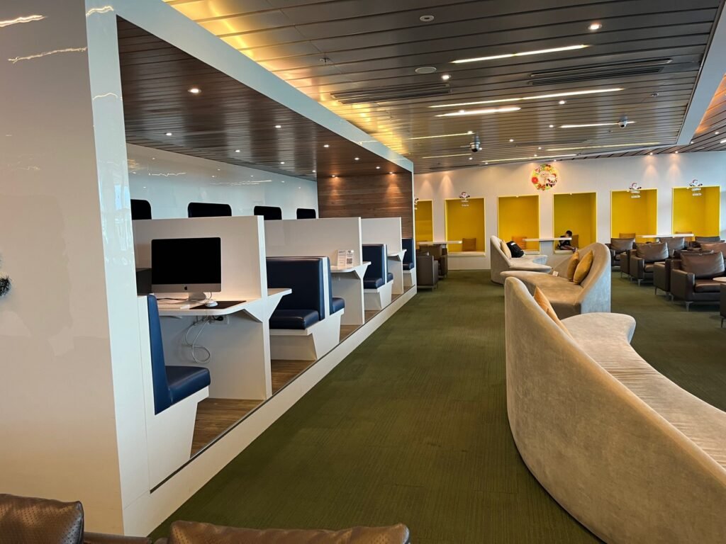 Quiet seating and work areas inside a lounge at Da Nang International Airport